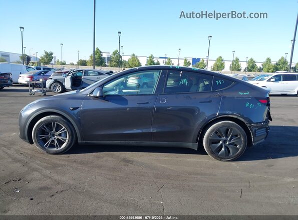 7SAYGAEEXSF246232 2025 TESLA MODEL Y Gray 
