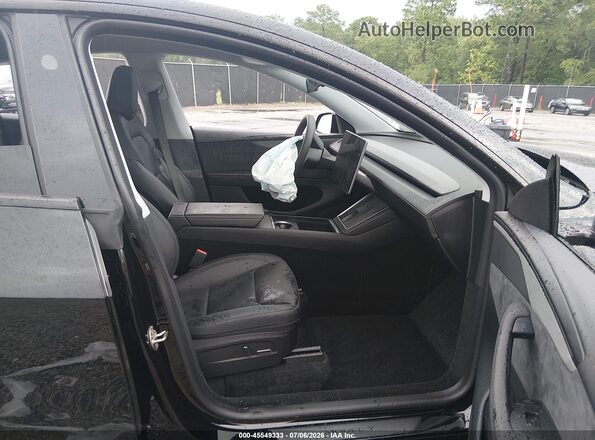 7SAYGDED0TA445846 2026 TESLA MODEL Y Черный Вид салона спереди