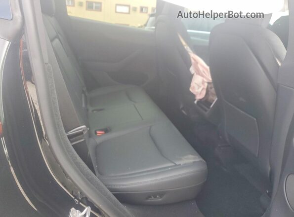7SAYGDED0TA655752 2026 TESLA MODEL Черный Вид задних сидений