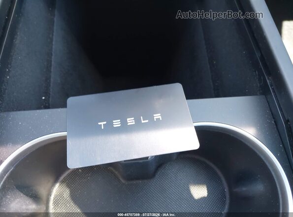 7SAYGDED0TF583762 2026 TESLA MODEL Y Black Vista del salpicadero