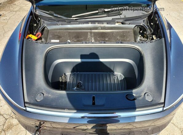 7SAYGDED0TF616579 2026 TESLA MODEL Gray Vista interior trasera