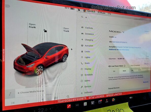 7SAYGDED1PF959875 2023 TESLA MODEL Бордовый Вид щитка приборов