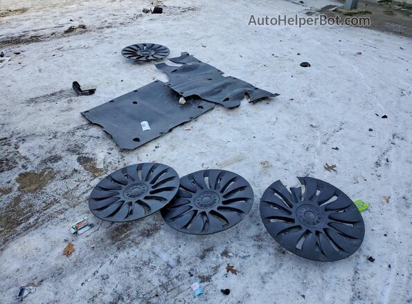 7SAYGDED1PF959875 2023 TESLA MODEL Бордовый Вид подкапотного пространства