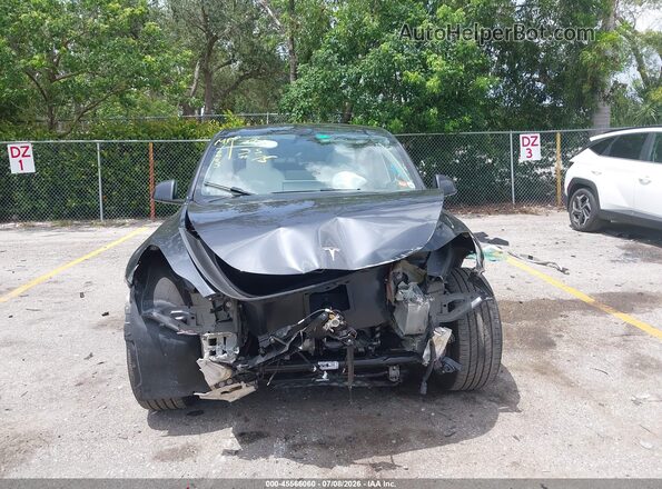 7SAYGDED1RF016663 2024 TESLA MODEL Y Black Vista frontal