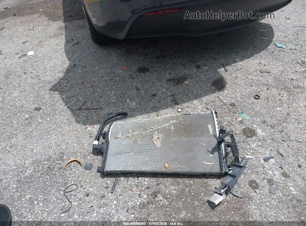 7SAYGDED1RF016663 2024 TESLA MODEL Y Black Vista trasera