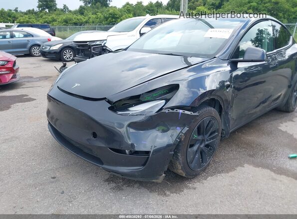 7SAYGDED1RF123809 2024 TESLA MODEL Y Gray Դիմացի տեսք