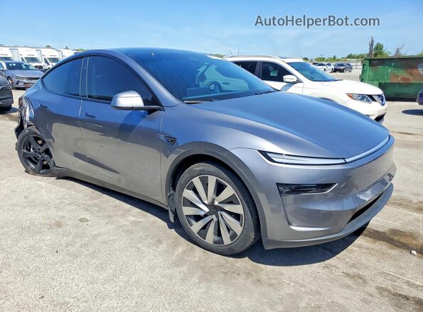 7SAYGDED1TA430045 2026 TESLA MODEL Gray Delantero derecho