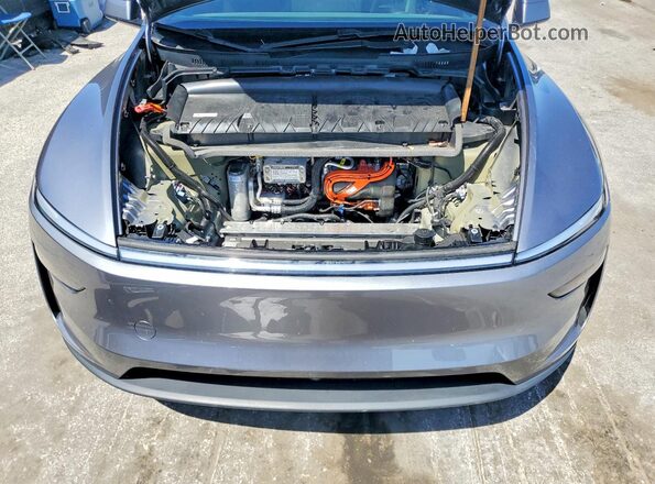 7SAYGDED1TA430045 2026 TESLA MODEL Gray Vista del compartimento del motor
