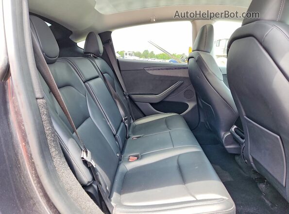 7SAYGDED1TA433303 2026 TESLA MODEL Gray Հետևի նստատեղերի տեսք