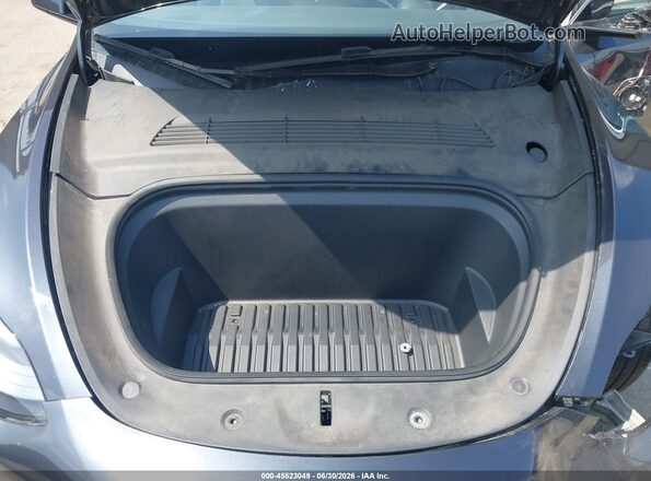 7SAYGDED2RF050630 2024 TESLA MODEL Y Gray Հետևի տեսք