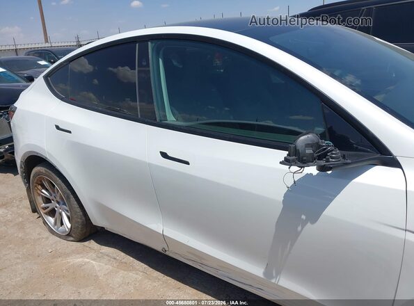 7SAYGDED2RF087175 2024 TESLA MODEL Y White Սալոնի հետևի տեսք