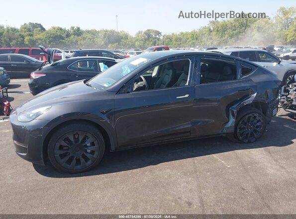 7SAYGDED2RF091906 2024 TESLA MODEL Y Серый 