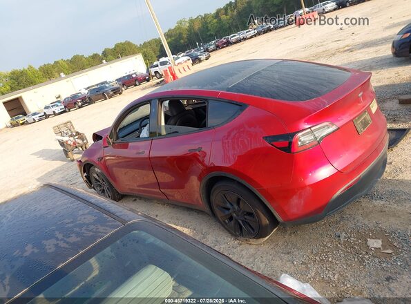 7SAYGDED2RF110387 2024 TESLA MODEL Y Red Սալոնի 360 աստիճան տեսք