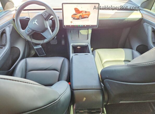 7SAYGDED2RF155667 2024 TESLA MODEL Blue Widok deski rozdzielczej