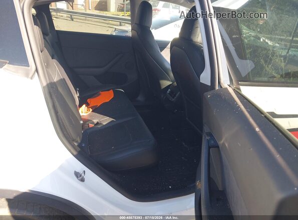 7SAYGDED2SA339431 2025 TESLA MODEL Y Белый Вид наклейки с VIN-кодом