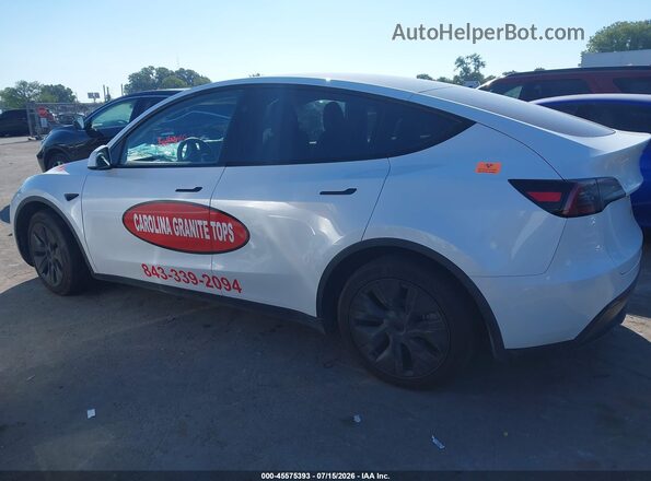 7SAYGDED2SA339431 2025 TESLA MODEL Y Белый Вид задней части салона