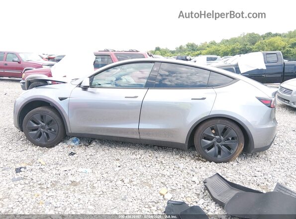 7SAYGDED2SA372543 2025 TESLA MODEL Y Серебряный Панорамный вид салона 360°