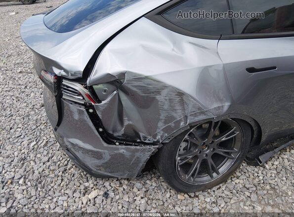 7SAYGDED2SA372543 2025 TESLA MODEL Y Серебряный Вид спереди