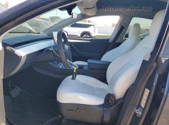 7SAYGDED3PF968917 2023 TESLA MODEL Gray Սալոնի դիմացի տեսք