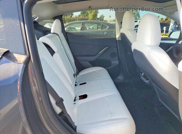 7SAYGDED3PF968917 2023 TESLA MODEL Gray Սալոնի հետևի տեսք