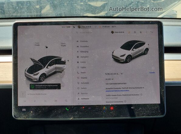 7SAYGDED3RF047901 2024 TESLA MODEL White ხელსაწყოთა პანელის ხედი