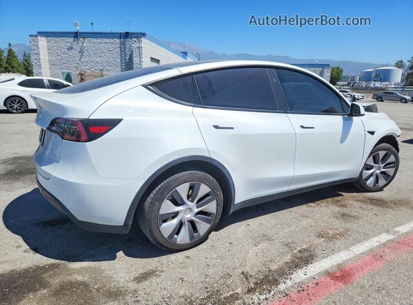 7SAYGDED3RF047901 2024 TESLA MODEL White უკანა მარჯვენა