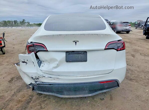 7SAYGDED3RF167567 2024 TESLA MODEL White უკანა ხედი