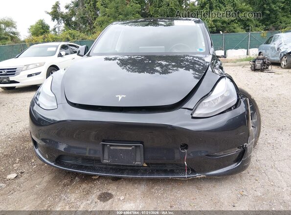 7SAYGDED3SF223481 2025 TESLA MODEL Y Gray Widok zestawu wskaźników