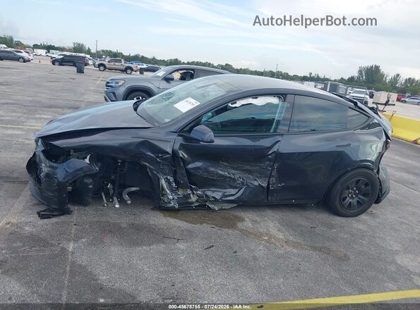 7SAYGDED3TA601295 2026 TESLA MODEL Y Серый Вид задней части салона