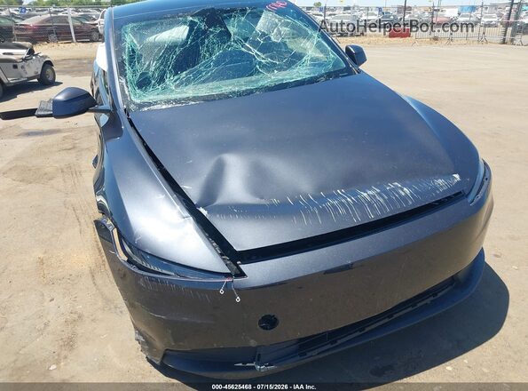 7SAYGDED3TA601653 2026 TESLA MODEL Y Серый Вид спереди