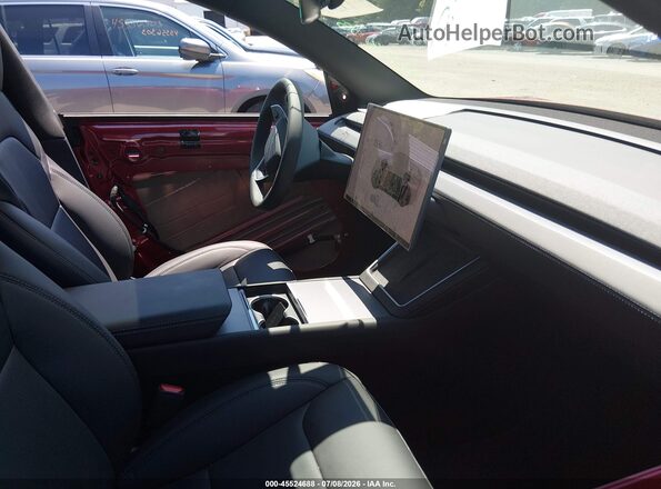 7SAYGDED3TA676191 2026 TESLA MODEL Y Красный Вид салона спереди