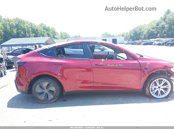 7SAYGDED3TA676191 2026 TESLA MODEL Y Красный Панорамный вид салона 360°