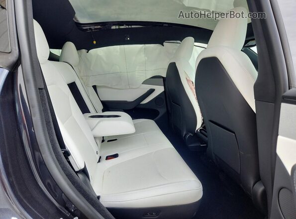 7SAYGDED3TF585229 2026 TESLA MODEL Gray Հետևի նստատեղերի տեսք
