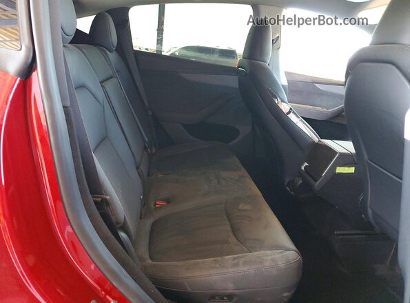 7SAYGDED4TA459121 2026 TESLA MODEL Red უკანა სალონის ხედი