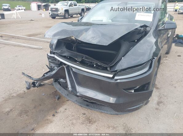 7SAYGDED4TA471480 2026 TESLA MODEL Y Серый Вид спереди