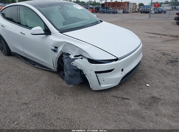 7SAYGDED5TF531026 2026 TESLA MODEL Y White Вид спереду