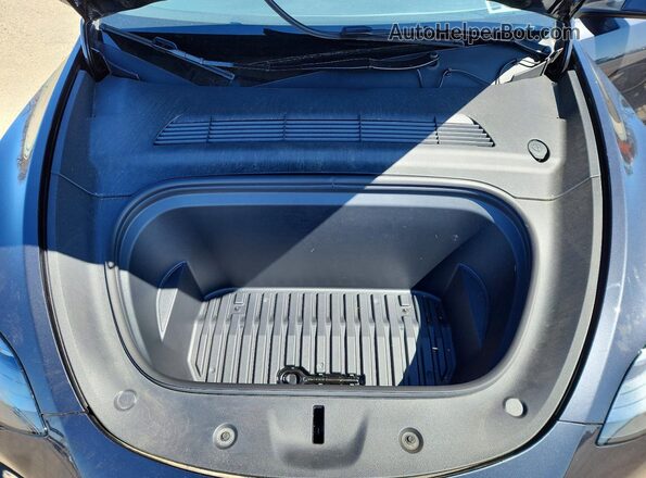 7SAYGDED6RF211836 2024 TESLA MODEL Charcoal უკანა სალონის ხედი