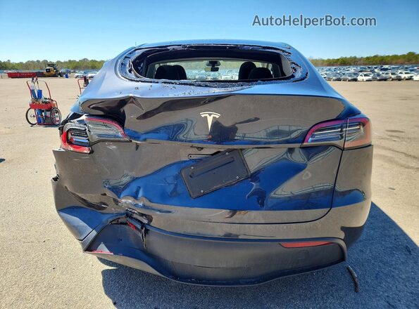 7SAYGDED6RF211836 2024 TESLA MODEL Charcoal უკანა ხედი
