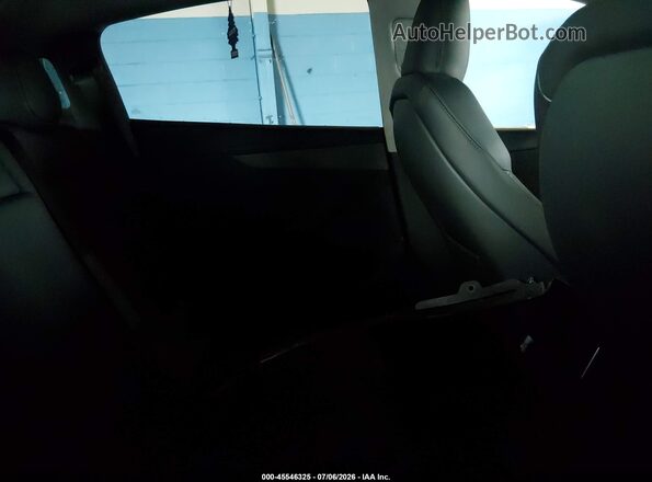 7SAYGDED6TA489401 2026 TESLA MODEL Y Белый Вид наклейки с VIN-кодом