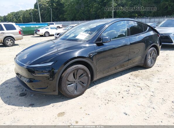 7SAYGDED6TA639961 2026 TESLA MODEL Y Черный Передняя левая четверть