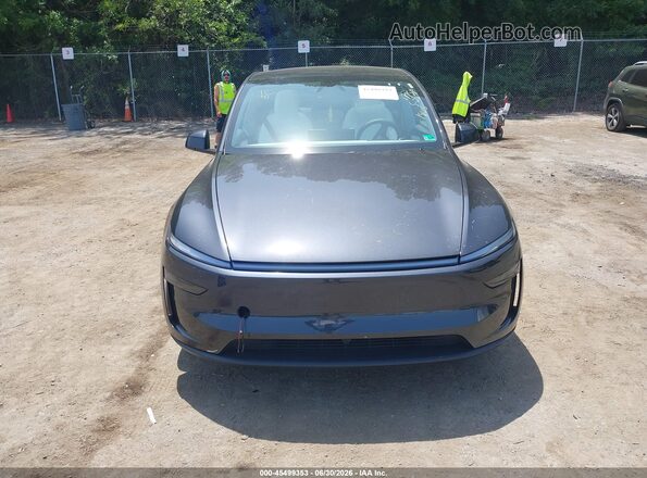 7SAYGDED6TF441805 2026 TESLA MODEL Y Black Vista del salpicadero