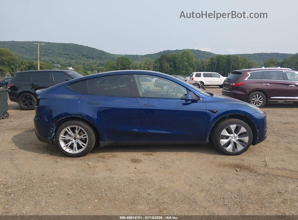 7SAYGDED7RF017154 2024 TESLA MODEL Y Blue Вид задньої частини салону