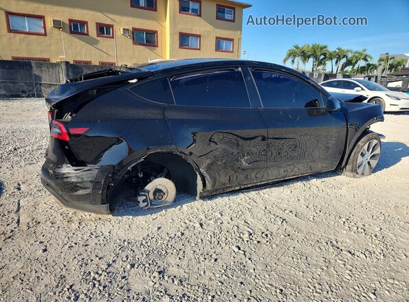 7SAYGDED7RF095045 2024 TESLA MODEL Черный Задняя правая четверть