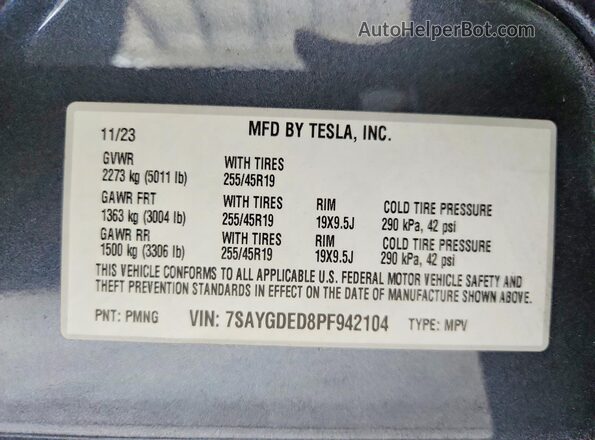 7SAYGDED8PF942104 2023 TESLA MODEL Серый Вид подкапотного пространства