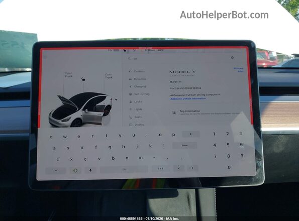 7SAYGDED8SF226134 2025 TESLA MODEL Y White Vista de los asientos traseros