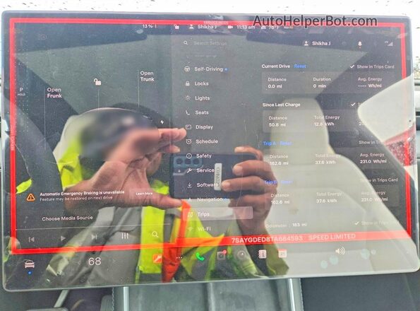 7SAYGDED8TA684593 2026 TESLA MODEL Gray Vista del cuadro de instrumentos