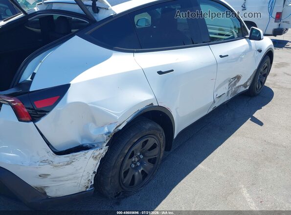 7SAYGDED8TA705815 2026 TESLA MODEL Y White 