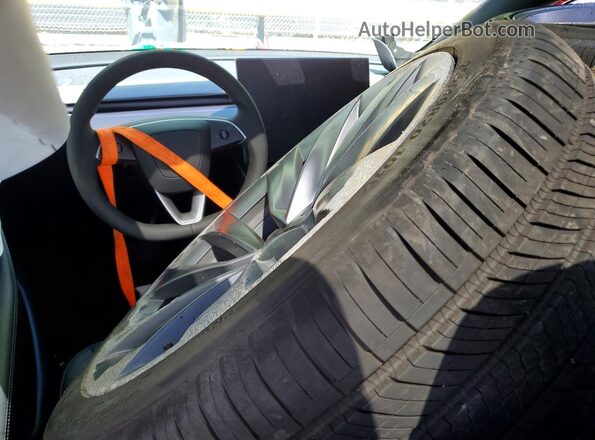 7SAYGDED8TF622842 2026 TESLA MODEL Charcoal წინა პანელის ხედი