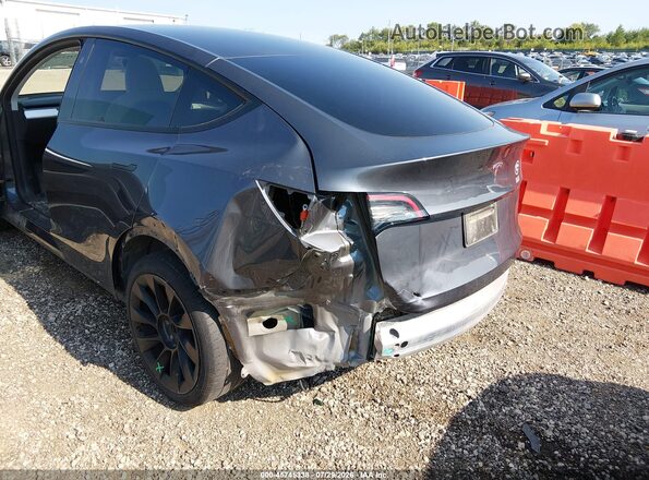 7SAYGDED9PF948106 2023 TESLA MODEL Y Gray Դիմացի տեսք