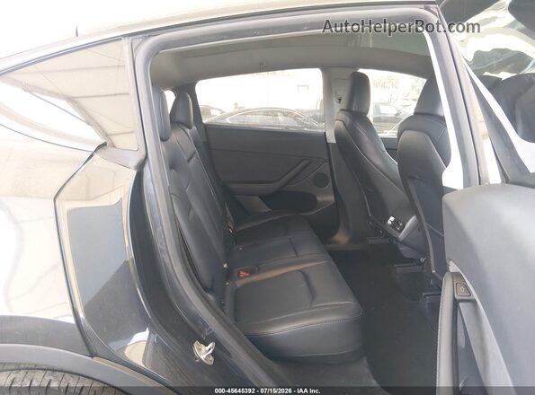 7SAYGDED9SF215319 2025 TESLA MODEL Y Black Вид наклейки з VIN-кодом